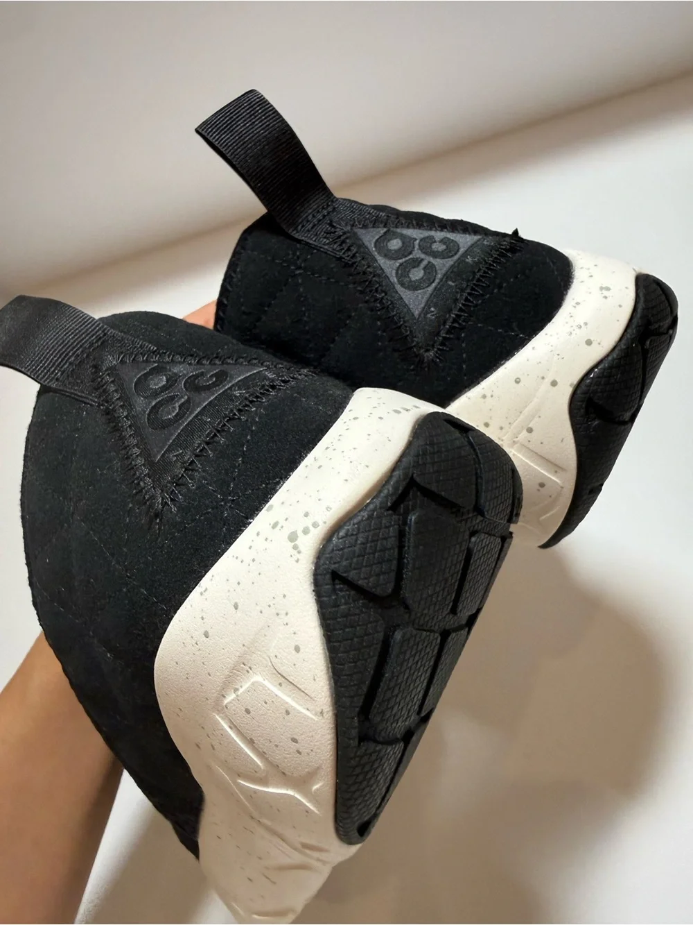 Nike ACG Moc 3.0 Black Slip-On Quilted Athletic Shoe Comfortable Everyday Wear